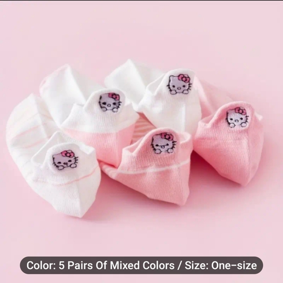 New Set of 5 Hello Kitty socks - Picture 1 of 2